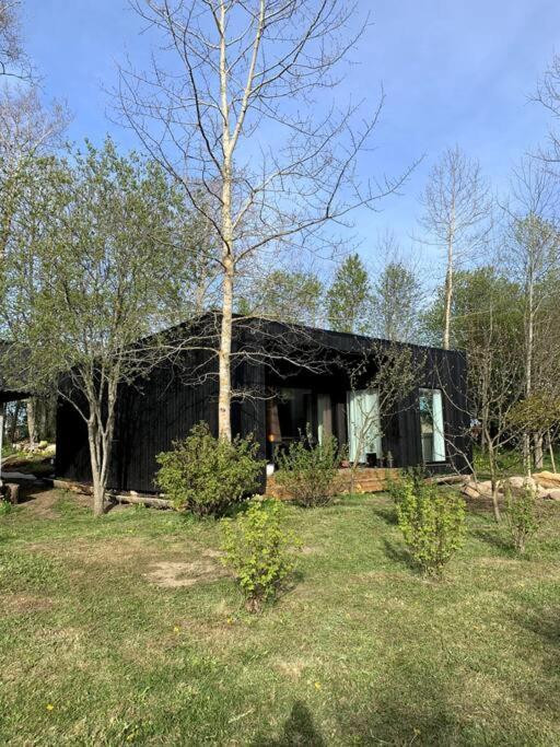Small Cozy 3-Room House With Terrace & Large Garden Ilmandu Extérieur photo