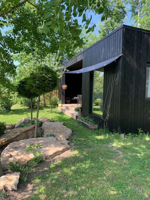 Small Cozy 3-Room House With Terrace & Large Garden Ilmandu Extérieur photo